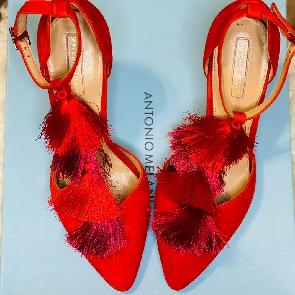 Antonio Melani Women’s Heel with Tassel